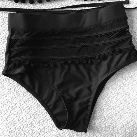 Victoria secret 2 piece swim suit - Picture 4 of 6